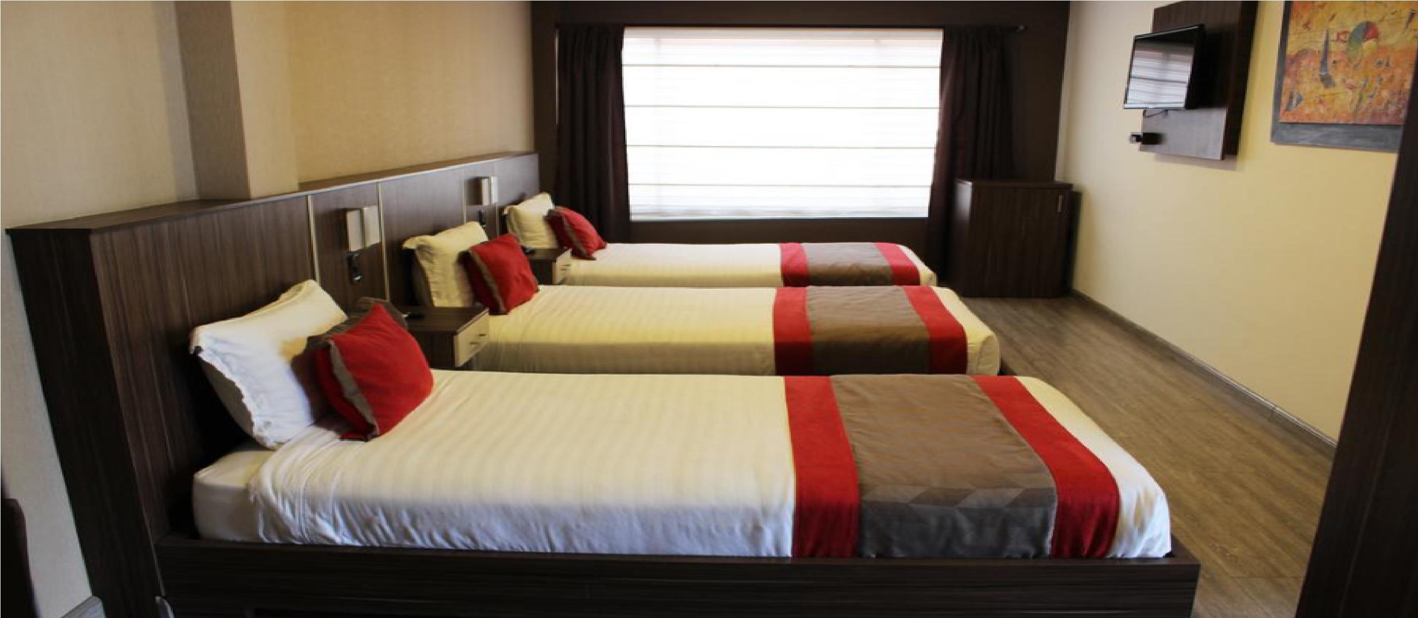 Hotel Santiago De Compostella Suites Cuenca Ngoại thất bức ảnh