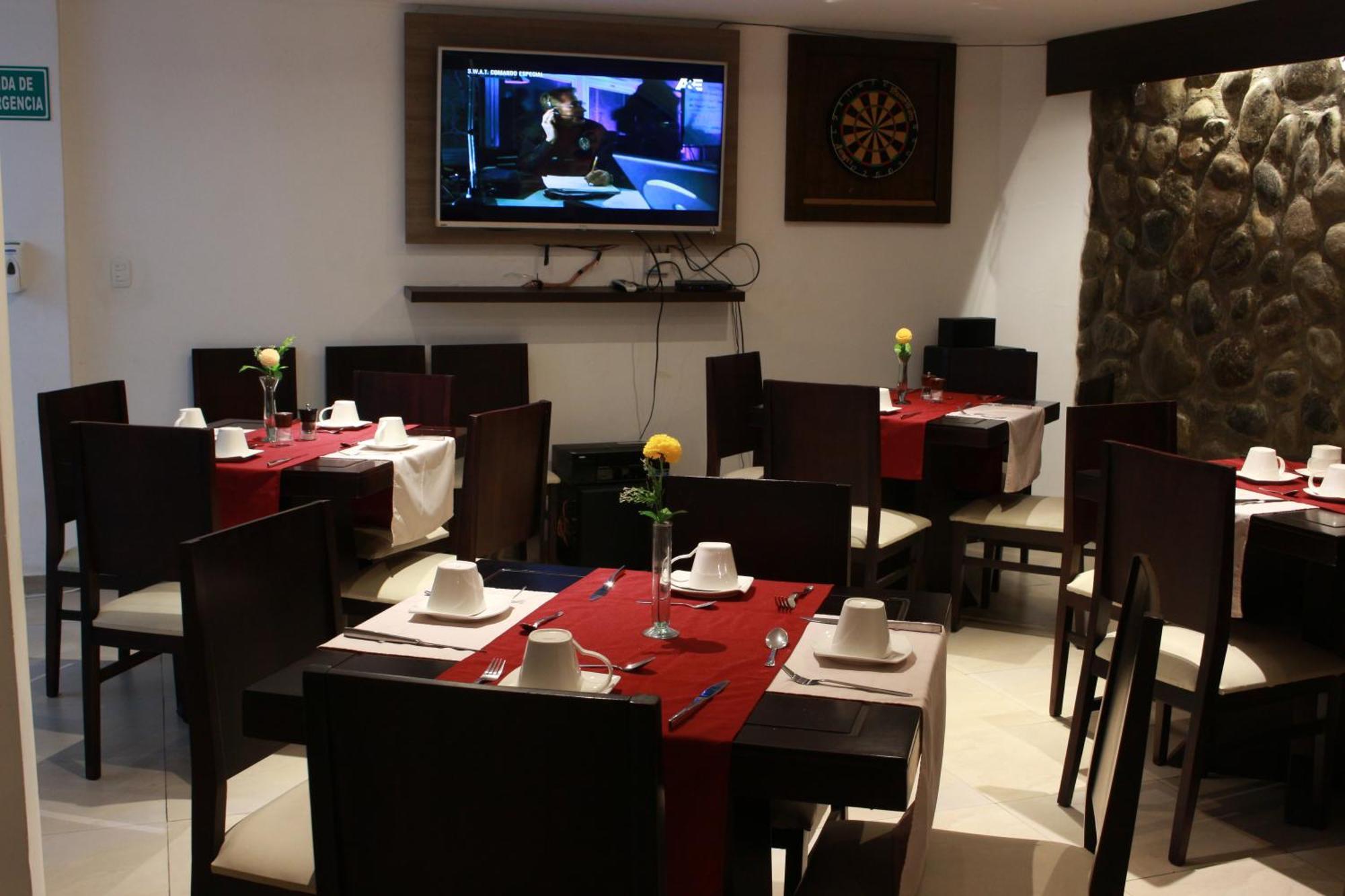 Hotel Santiago De Compostella Suites Cuenca Ngoại thất bức ảnh