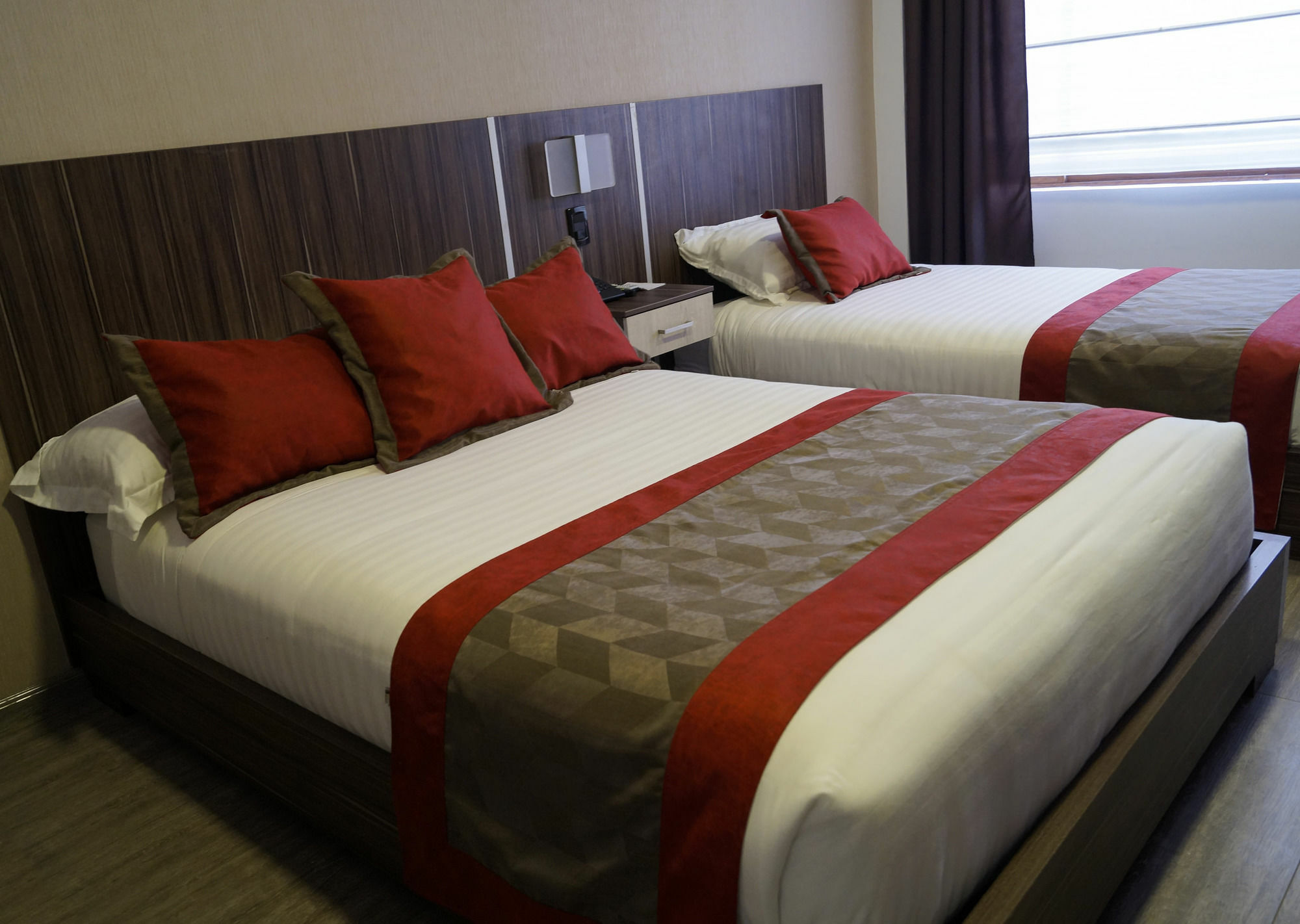Hotel Santiago De Compostella Suites Cuenca Ngoại thất bức ảnh